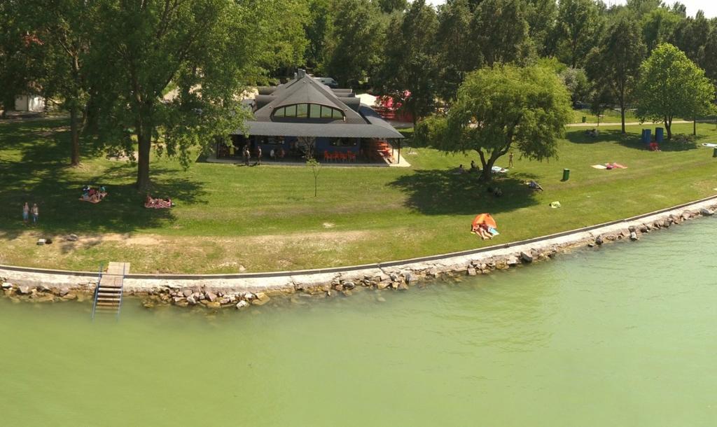 Szines Panorama Apartman Balatonlelle Eksteriør bilde