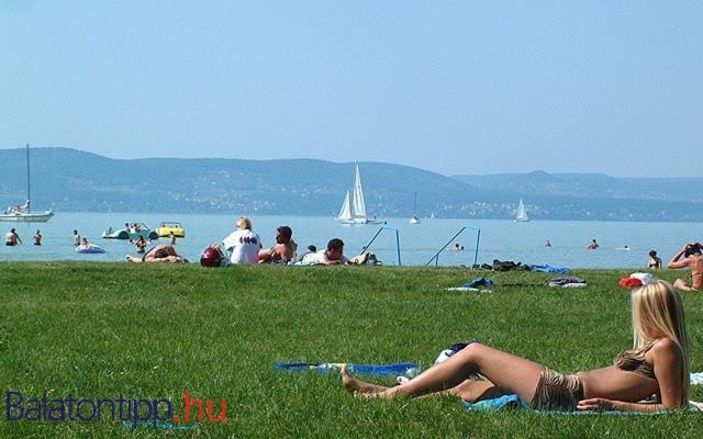 Szines Panorama Apartman Balatonlelle Eksteriør bilde